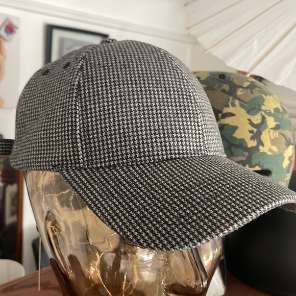 PX hat“px.com every order placed on our website is one tree planted in the USA - Picture 7 of 8